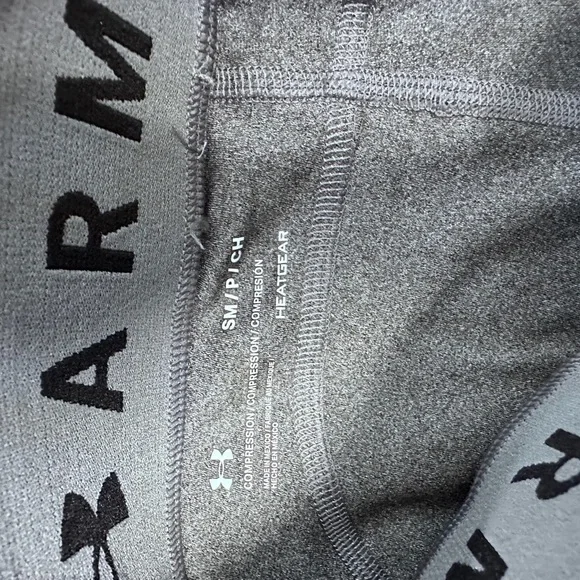 Under Armour Gray Compression Leggings - Picture 9 of 9
